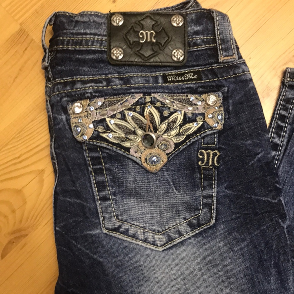 NWOT Miss Me jeans size 28